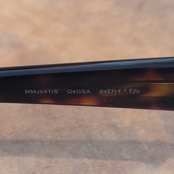 MARC BY MARC JACOBS Aviator Q4G, Brown Gradient Lenses, Case Included - Picture 11 of 16